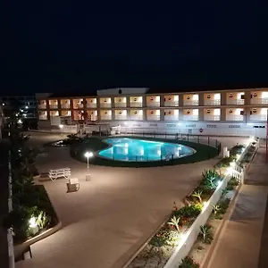 https://apartamentos-carolina.tenerifehoteles.net